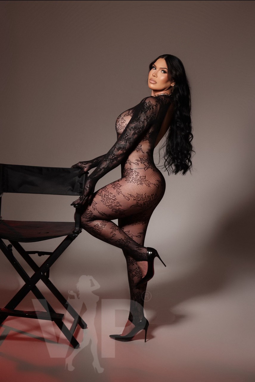 Escort Jade Bittencourt 7