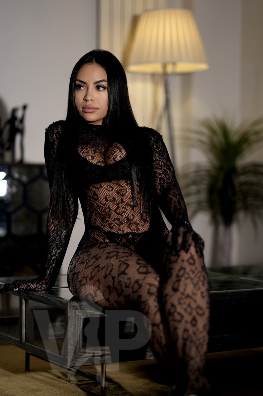 Escorte Taina Photo 3